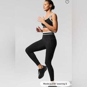 ALO Yoga Women’s “Airbrush”’High Waist 7/8 Better Together (M) *BESTSELLER*
